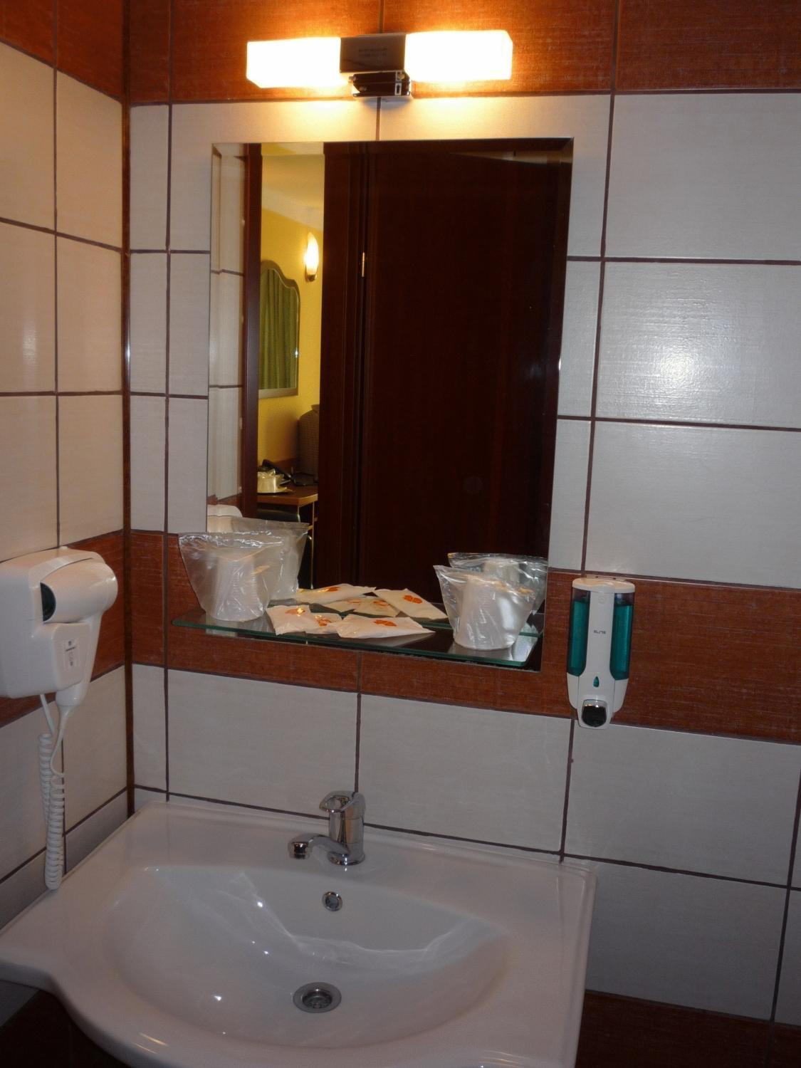 Hotel Sud Giurgiu Bagian luar foto