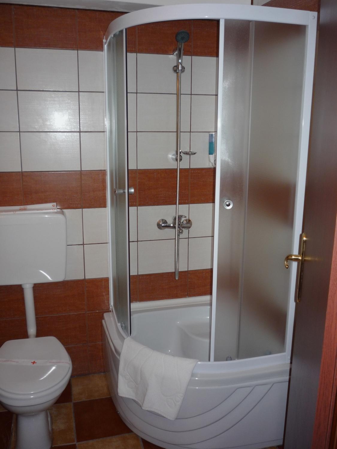 Hotel Sud Giurgiu Bagian luar foto