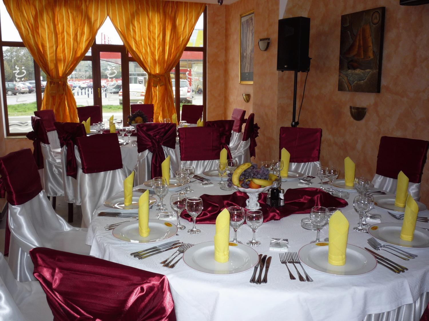 Hotel Sud Giurgiu Bagian luar foto